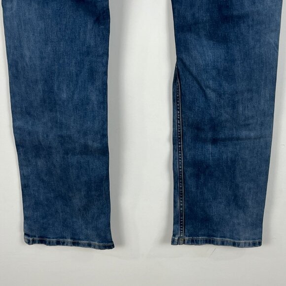 J Wargas Straight Jeans Size 32 Blue Inseam 32in Rise 9in Stretch 5 Pocket - Picture 9 of 9